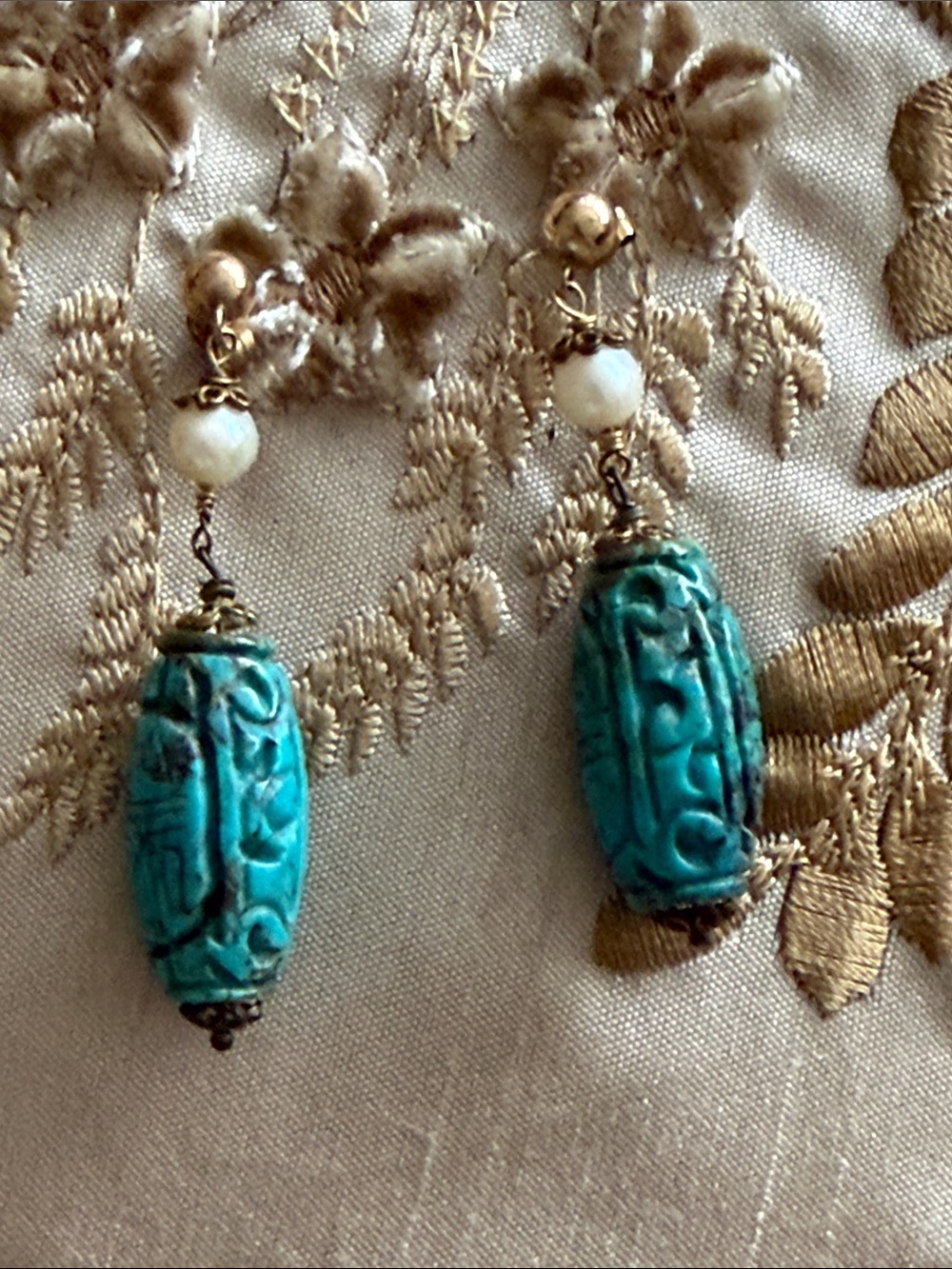 Pierced post 14kt gold fresh water white pearls large carved turquoise columns